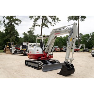 Chargeuses d'occasion Takeuchi TB260 2024 - Catégorie de produits - Product Image 6