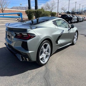 ¡Oferta Imperdible! Chevrolet Corvette Stingray Coupé 2022 Súper Limpio, 490 HP, LT2 V8, Tracción Trasera, Automático, Color Gris, Sedán de Lujo - Product Image 3