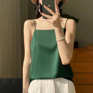 เสื้อชั้นในสายเดี่ยวคล้องคอเซ็กซี่สำหรับผู้หญิงเสื้อกล้ามสายเดี่ยวคอวีแขนกุดผ้าซาตินผ้าไหมเสื้อสายเดี่ยวคอวีสำหรับสตรีฤดูร้อน Y2K เสื้อชั้นในสีขาวสีดำ - Product Image 6