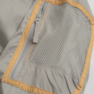 Chaqueta Impermeable Ultraligera para Hombre, para Aventuras al Aire Libre, Chaqueta Cortavientos Resistente para Senderismo, con Capucha Sellada - Product Image 4