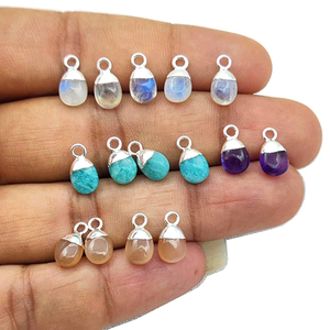 Pendentif goutte poire en pierre de lune arc-en-ciel avec breloque en pierre précieuse diamant feu bleu pour collier et boucle d'oreille faisant des bijoux fournisseur - Product Image 3