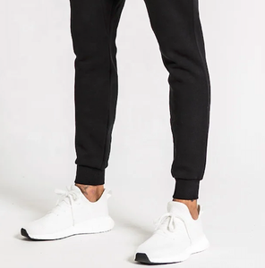 Vente en gros Ensemble de survêtements à capuche pour hommes à imprimé populaire Ensemble 2 pièces pour hommes - Product Image 6