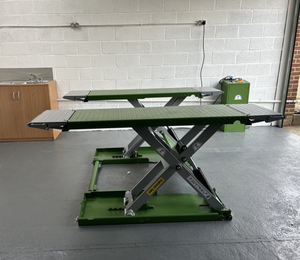 Listo para enviar a todo el mundo: Nuevo elevador de tijera para coches con equipo de estacionamiento adicional en venta - Product Image 6