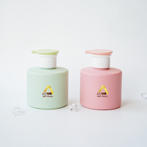 Fabricante de Vietnam, botella de PE recargable de 300ml para baño infantil y cuidado del cabello - Product Image 5