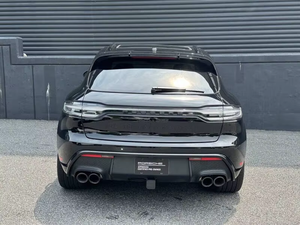 Porsche Macan GTS 4 portes SUV 2024, certifiée, légèrement utilisée - Product Image 3