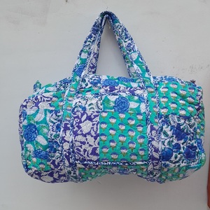 Sac de voyage matelassé en tissu patchwork imprimé de haute qualité avec fermeture éclair, poignée supérieure, accessoires de sac de sport - Product Image 1