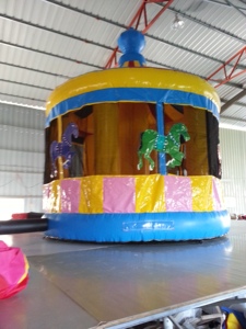Château gonflable en PVC pour enfants, usage commercial dans les parcs d'aventure ou urbains, pour le plaisir du saut - Product Image 4