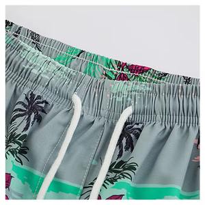 Shorts de sport et décontractés pour hommes, légers, personnalisables, dernier design, poches latérales, motif uni, sublimation, en vente en gros - Product Image 4