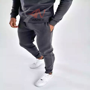 Chándal de hombre con logotipo de impresión personalizado de alta calidad, chándal flexible de MATERIAL PERSONALIZADO para hombre - Product Image 4