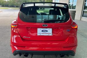 รถฟอร์ด โฟกัส อาร์เอส ปี 2018 มือสอง สภาพดี - Product Image 2