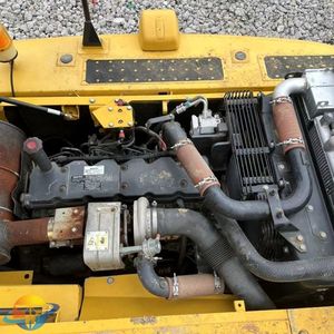 รถขุดไฮดรอลิก Komatsu PC200-8 มือสอง ของแท้ ชั่วโมงการทำงานต่ำ ราคาพิเศษ - Product Image 6