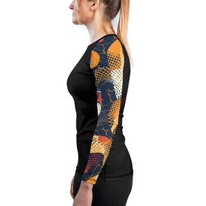 T-shirt de performance pour homme, manches courtes, extensible, athlétique, écologique, respirant, en spandex/polyester, séchage rapide, haut d'entraînement - Product Image 2