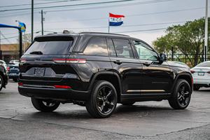 Jeep Grand Cherokee 4x4 Limited Usado 2023 - Product Image 4
