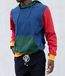 Sudadera con capucha para hombre, de tres tonos, gruesa, cálida, con forro de sherpa, informal, a la moda, para uso diario. - Product Image 2