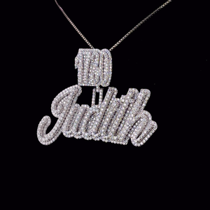 Pendentif Lettre Judith Hip Hop Unisexe de Qualité Supérieure avec Fermoir Personnalisé en Argent Sterling 925 et Moissanite VVS Certifiée GIA pour Soirée Dorée - Product Image 2