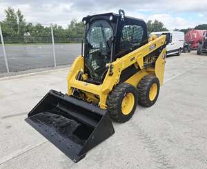 Cargadoras de dirección deslizante CAT 232D3 en excelentes condiciones, precio de fábrica, alta eficiencia, disponibles y listas para trabajar, tipo diésel con orugas. - Product Image 4