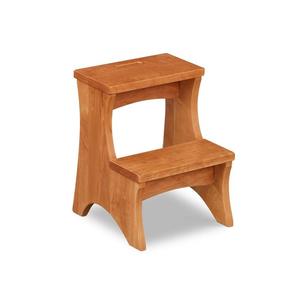 Tabouret d'escalier en bois robuste avec cadre en bois durable, parfait pour atteindre les armoires hautes, les étagères, les garde-manger et les zones de la maison - Product Image 5