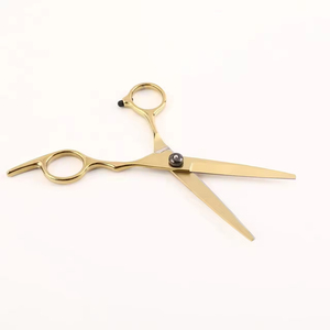 กรรไกรตัดผมด้ามจับสบายให้การตัดเรียบและประสิทธิภาพที่เชื่อถือได้สำหรับมืออาชีพร้านเสริมสวย - Product Image 5