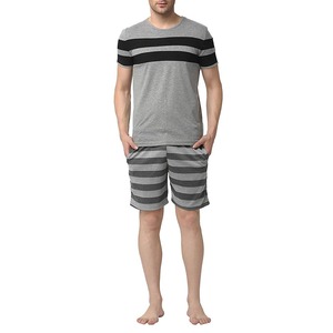 Ensemble de shorts d'entraînement pour hommes OEM, été, patchwork de couleurs, vêtements de sport actifs, t-shirt à manches courtes et shorts, ensemble de course uni en 2 pièces - Product Image 1