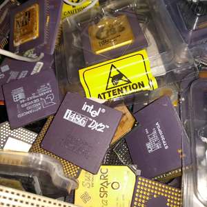 Original // Gold Ceramic CPU Scrap para refinación de oro Chips de procesador Intel AMD Gold con alto contenido de oro de la mejor calidad - Product Image 6