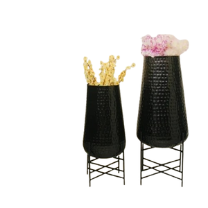 Iron Planter With Customized Sizes and Color With the Golden Metal Brooch and Sizes of 11 and 10 Inches - Product Image 6