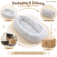 Lit pour chien Yangyangpet, long et moelleux, gris clair, ovale, surdimensionné, avec poches de rangement latérales