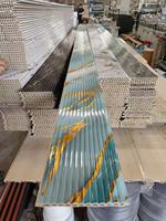 Harga pabrik plastik komposit kayu pelapis dinding 3D papan bergalur dekorasi Interior Pvc panel partisi dinding untuk rumah