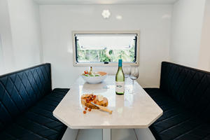 Camión todoterreno <span class=keywords><strong>de</strong></span> 14 pies <span class=keywords><strong>de</strong></span> <span class=keywords><strong>lujo</strong></span>, caravana, autocaravana, fábrica China, gran oferta, <span class=keywords><strong>2022</strong></span> - Product Image 3