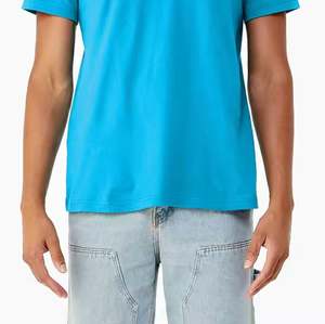 Camiseta clásica de algodón transpirable de estilo liso con cuello redondo para hombre, marca e impresión personalizadas, suministro OEM disponible - Product Image 6