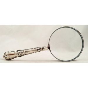 Lente de aumento de lectura de vidrio óptico de alta calidad con acabado transparente perfecto para personas mayores y uso profesional - Product Image 5