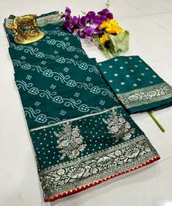 Sari de Terciopelo, Seda y Rayón con Organza y Encaje Floral para Bodas y Fiestas - Product Image 4