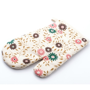 Diseño con estampado de estrella llamativa, durabilidad adicional, ayuda a proteger los manoplas de mano para horno para uso en horno - Product Image 6