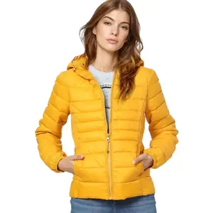 2023 महिला ठोस जैकेट बुलबुला छोटे फसल कोट्स प्यूफ महिलाओं के लिए गर्म सर्दियों के बमवर्षक प्यूफर जैकेट