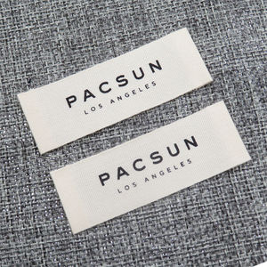 Logo privé personnalisé étiquette de tissu de vêtement vêtements jacquard haute densité étiquette tissée en satin étiquettes tissées de vêtements - Product Image 2