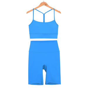 ชุดเสื้อชั้นในกีฬาและกางเกงขาสั้นสำหรับออกกำลังกาย ดีไซน์โชว์หลังสวย ระบายอากาศได้ดี น้ำหนักเบา มีไซส์พลัส - Product Image 4