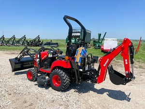 รถแทรกเตอร์มินิฟาร์ม TYM T224H พร้อมที่ตักและที่ขุดดิน 22 แรงม้า ขับเคลื่อน 4 ล้อ เหมาะสำหรับงานขุด/ขุดร่อง/จัดสวน และงานฟาร์มขนาดเล็ก - Product Image 4