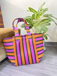 Sac à provisions en nylon réutilisable écologique RPET fermeture éclair rayé Handloom tissé sacs de plage en plastique recyclé fabriqué en Inde pour le voyage - Product Image 4