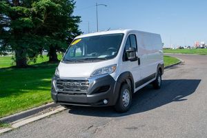 RAM ProMaster 2500 136 WB 2023, ligeramente usado, en buen estado. - Product Image 4