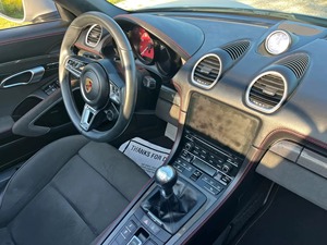 Certifié Propre et en Bon État, Porsche 718 Boxster GTS Turbo Automatique Cuir R20 Caméra Gauche Cabriolet 2023 - Product Image 5