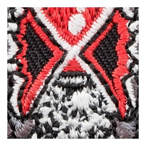 Parches de calavera rojos y negros Tela de sarga negra Parche de borde Merrow bordado para coser Trabajo para ropa y sombreros Parches - Product Image 4