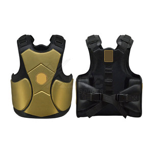 Protège-poitrine en cuir professionnel pour la boxe et les arts martiaux, protection corporelle durable avec un design confortable et respirant - Product Image 2