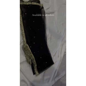 Vestidos de poliéster negros elegantes para niñas 2026, hechos a mano en línea, estilo A-Line, con tirantes finos, cuello halter y diamantes naturales. - Product Image 3