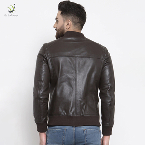 Chaqueta de Cuero para Hombre de Alta Calidad al por Mayor 2022, Personalizable con Logotipo, Delgada, Transpirable, Ligera y Cómoda para Invierno - Product Image 4