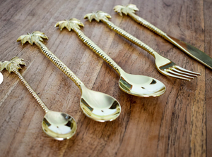 Cuillère et fourchette en laiton de vente chaude avec miroir de conception d'ananas de palmier, ensemble de couverts et de couverts en acier pour le réglage de la table - Product Image 3