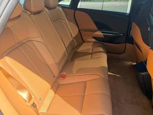 L O C I D H I R Sedán 2022 con Doble Tracción, Batería de Litio de 110+ kWh, Neumáticos R18, Asientos de Cuero, Cámara Trasera, Faros LED - Product Image 2