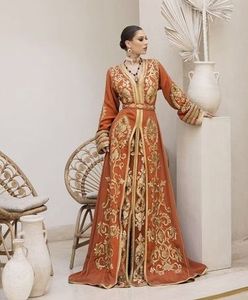 HERMOSO VESTIDO 3D BORDADO A MANO EN IMPRESIONANTE COLOR NARANJA CAFTÁN Y VELO CON PIEDRA EMBELLECEDADA, TRABAJO DABKA PARA Boda = 2025 - Product Image 1