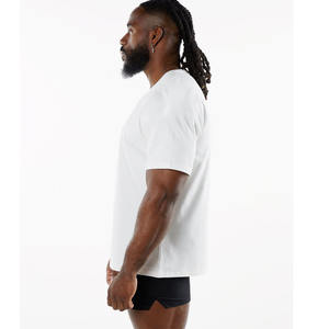 Vente en gros 100% coton T-shirts pour hommes Tendance surdimensionné à manches courtes Caractéristique légère Col arrondi Solide Impression personnalisée - Product Image 2