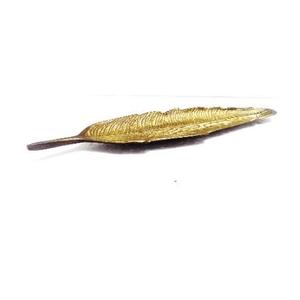 Plateau à longues feuilles pour mariage Plateau de luxe unique Plateau décoratif à feuilles d'or pour la décoration de mariage Nouveau style Plat d'hôtel en or - Product Image 1