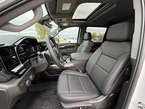 Chevrolet Silverado 3500HD LTZ CHROME SPORT EDITION Usada, Año 2025 - Product Image 4