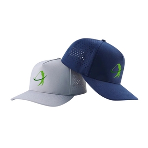 Casquette de golf classique à 5 panneaux, logo personnalisé, trous découpés au laser, fermeture snapback réglable, vente en gros, directement de l'usine au Vietnam - Product Image 3